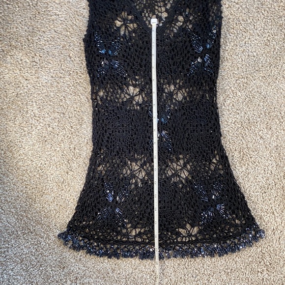 THE LIMITED HAND KNIT Beaded Crochet top SZ S - Picture 3 of 6